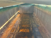 Afval afzetcontainer 16m3 met hydraulische kleppen - afbeelding 5 van  6