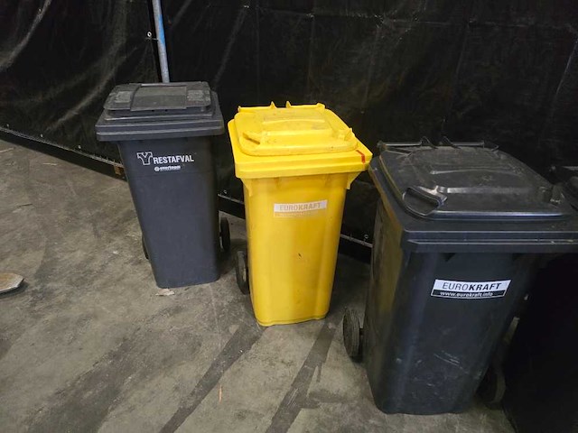 Afvalcontainer (30x) - afbeelding 4 van  5