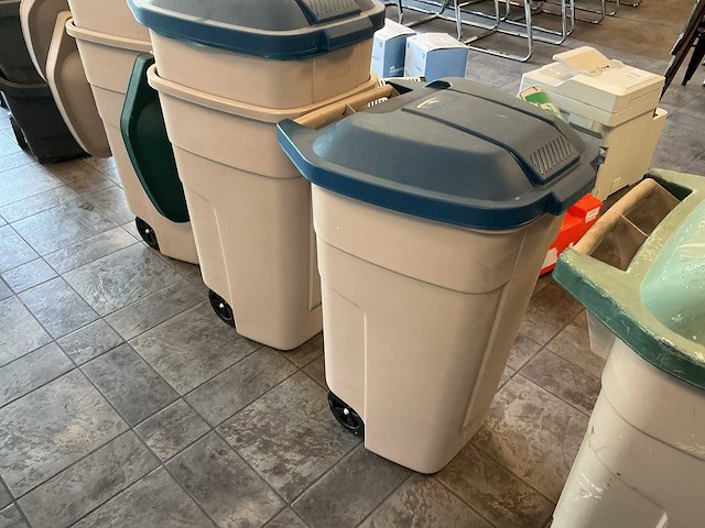 Afvalcontainer (6x) - afbeelding 3 van  5