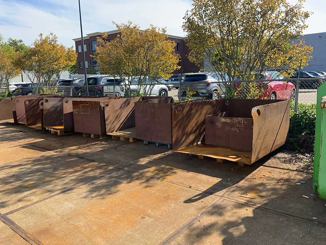 Afvalcontainer (9x) - afbeelding 1 van  4