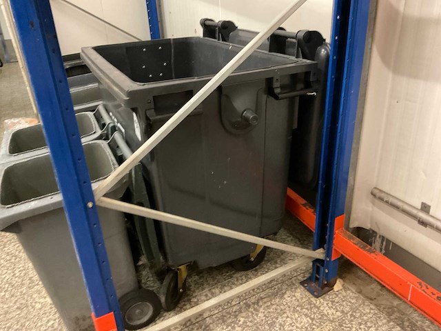 Afvalcontainer (9x) - afbeelding 5 van  5