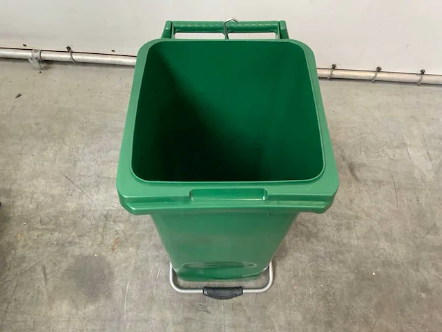 Afvalcontainer groen (4x) - afbeelding 3 van  7
