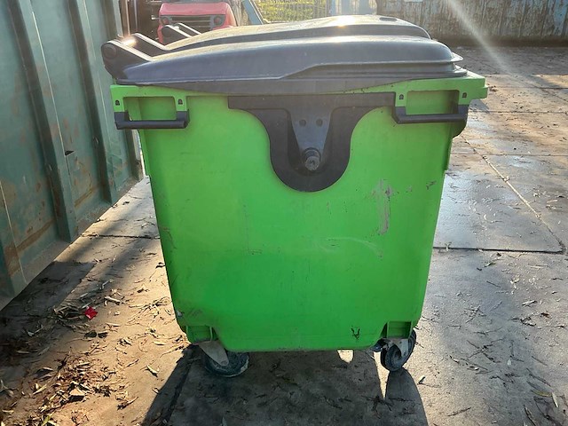 Afvalcontainer - afbeelding 4 van  6