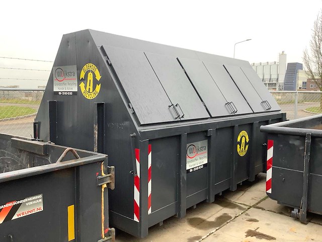 Afvalcontainer - afbeelding 2 van  7