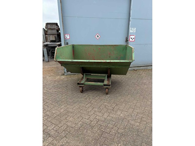 Afvalcontainer - afbeelding 3 van  6