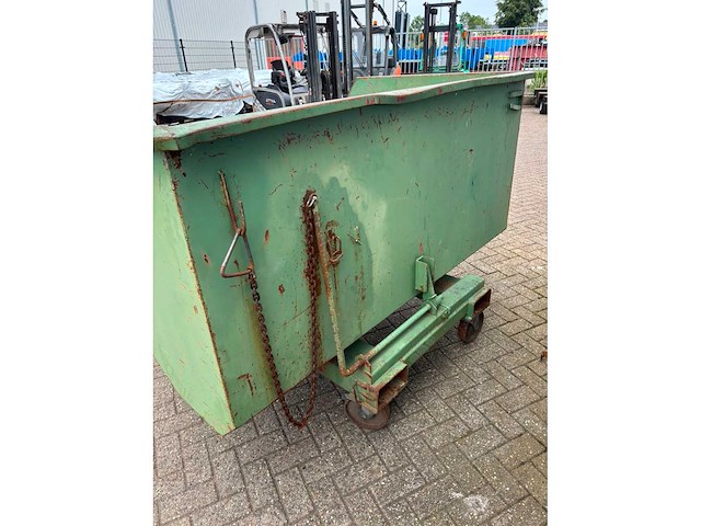 Afvalcontainer - afbeelding 4 van  6