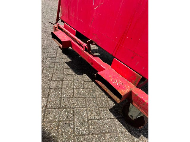 Afvalcontainer - afbeelding 2 van  3