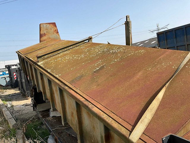 Afvalcontainer - afbeelding 3 van  3