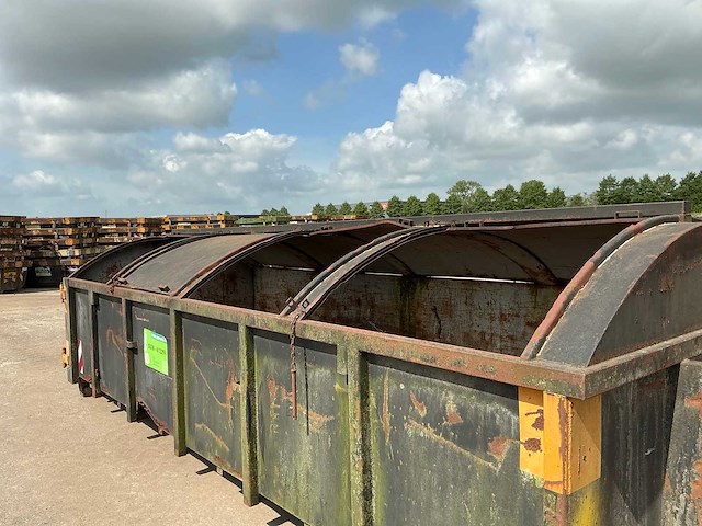 Afvalcontainer - afbeelding 4 van  5