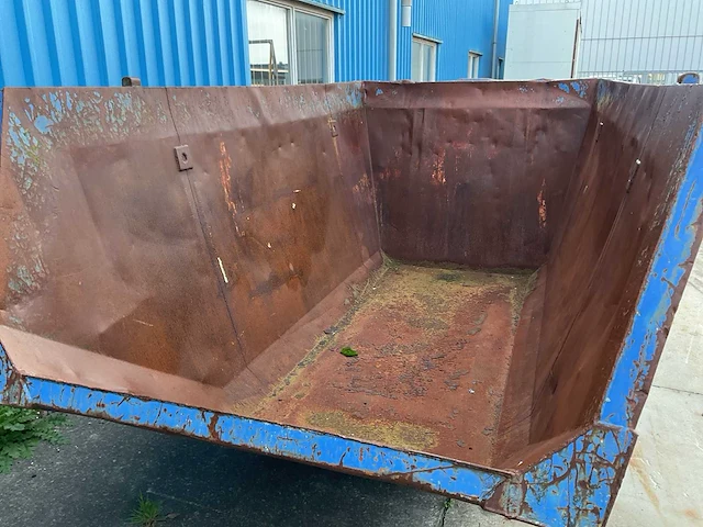Afvalcontainer - afbeelding 2 van  4