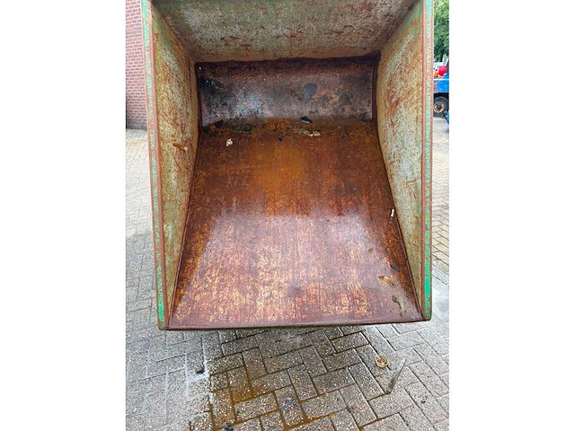 Afvalcontainer - afbeelding 5 van  5