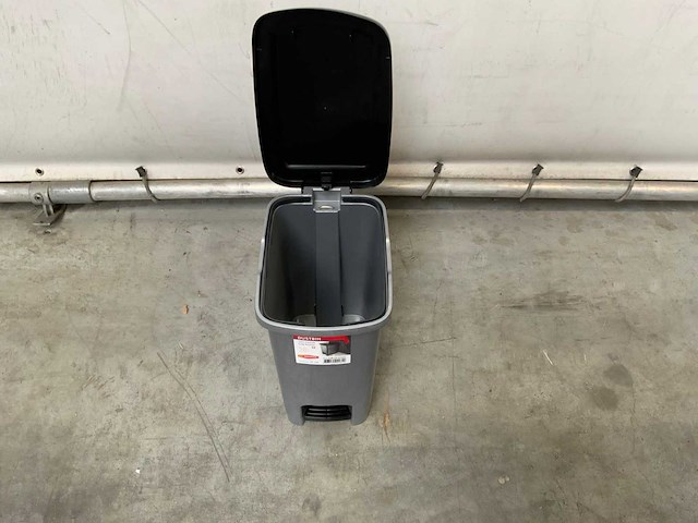 Afvalemmer (33x) - afbeelding 2 van  2