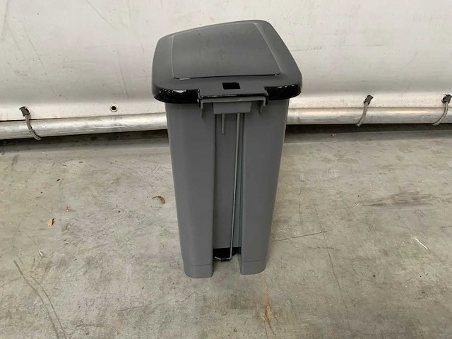 Afvalemmer (33x) - afbeelding 9 van  9