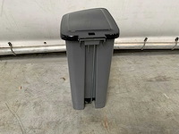 Afvalemmer (33x) - afbeelding 9 van  9