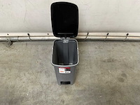 Afvalemmer (33x) - afbeelding 6 van  9