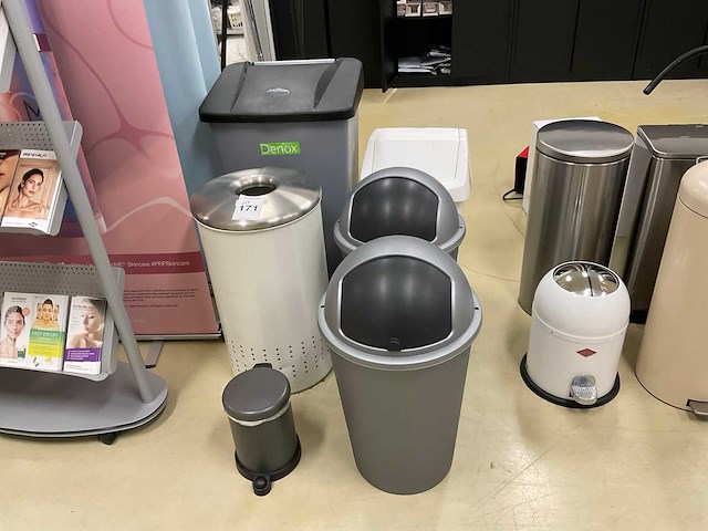 Afvalemmers (6x) - afbeelding 2 van  3