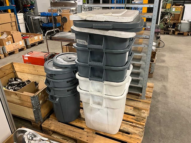 Afvalemmers & prullenbakken (9x) - afbeelding 2 van  2