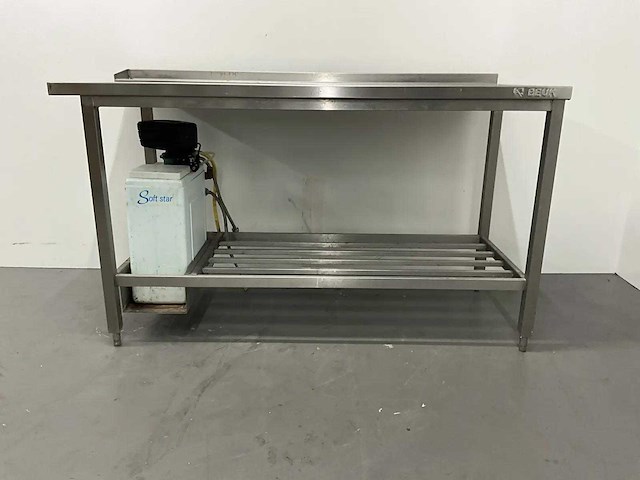 Afvoertafel met waterontharder - afbeelding 3 van  7