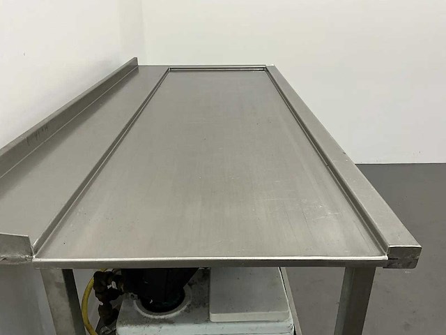 Afvoertafel met waterontharder - afbeelding 5 van  7