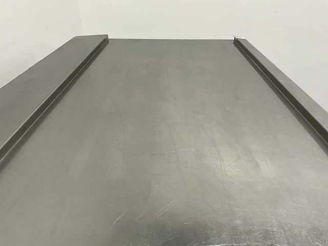 Afvoertafel - afbeelding 4 van  4