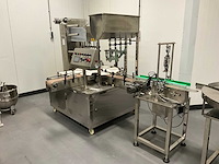 Afvul-, sluit- en etiketteerlijn