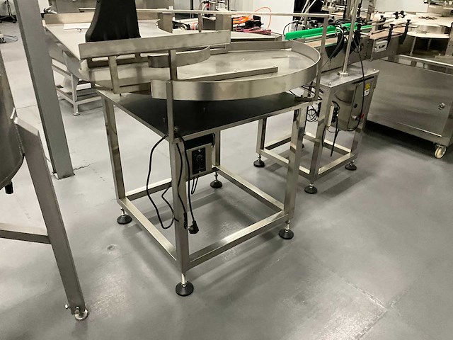 Afvul-, sluit- en etiketteerlijn - afbeelding 13 van  27