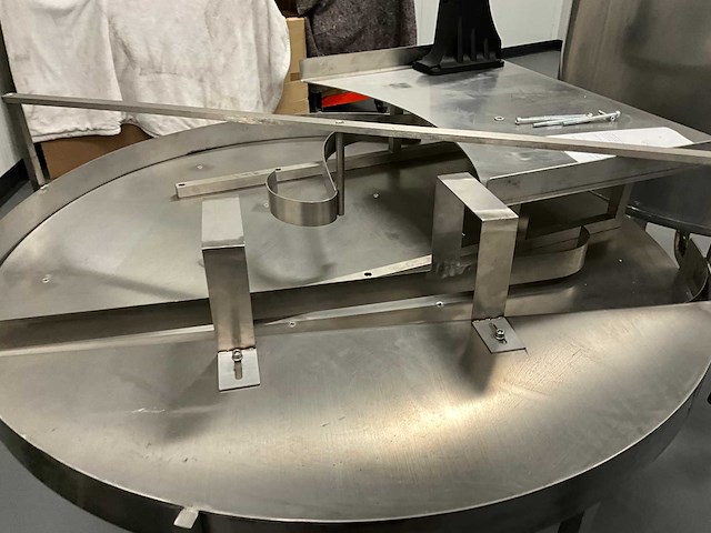 Afvul-, sluit- en etiketteerlijn - afbeelding 14 van  27