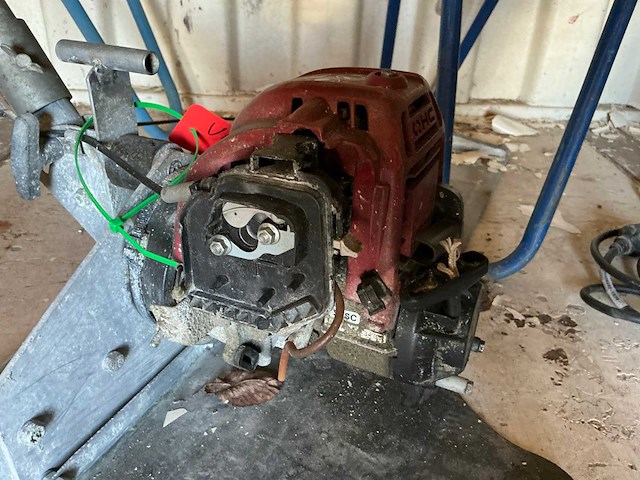 Afwerkspaan (benzine) - afbeelding 3 van  3