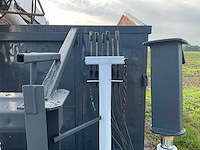 Afzet afvalcontainer met laadkraan - afbeelding 12 van  18