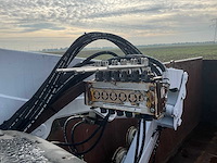 Afzet afvalcontainer met laadkraan - afbeelding 13 van  18