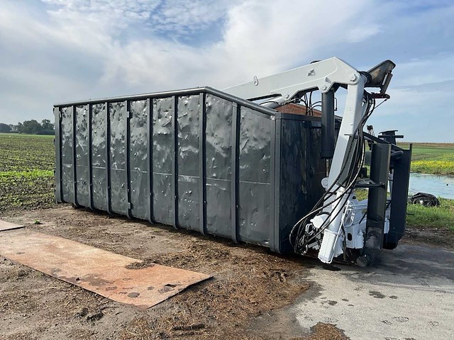 Afzet afvalcontainer met laadkraan - afbeelding 1 van  18