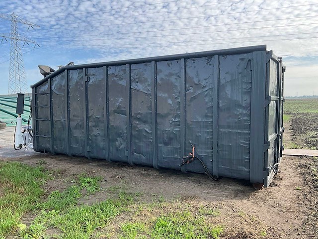 Afzet afvalcontainer met laadkraan - afbeelding 5 van  18