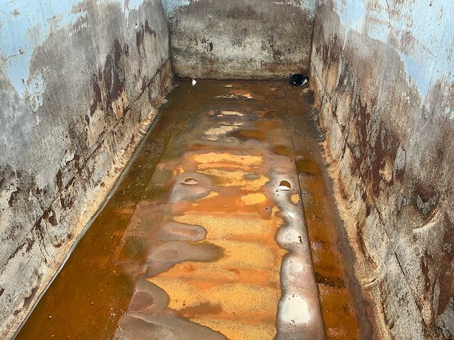 Afzet afvalcontainer - afbeelding 3 van  16