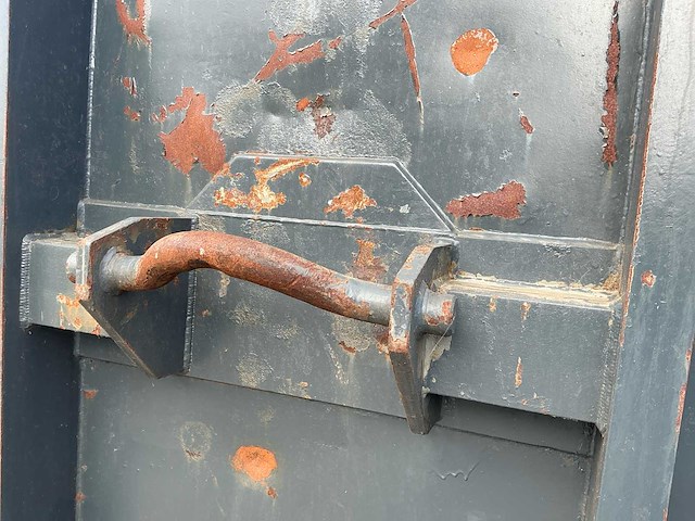 Afzet afvalcontainer - afbeelding 5 van  15