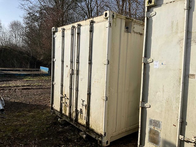 Afzetcontainer (20ft) - afbeelding 1 van  12