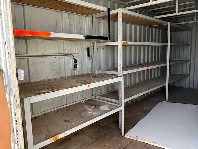 Afzetcontainer (20ft) - afbeelding 11 van  12