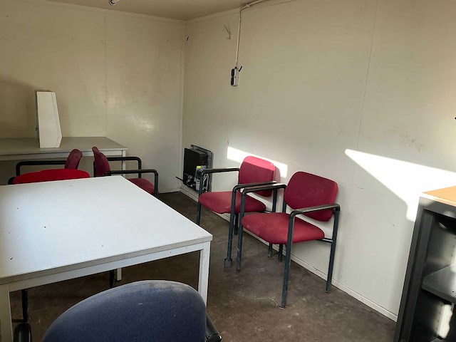 Afzetcontainer (20ft) - afbeelding 7 van  10