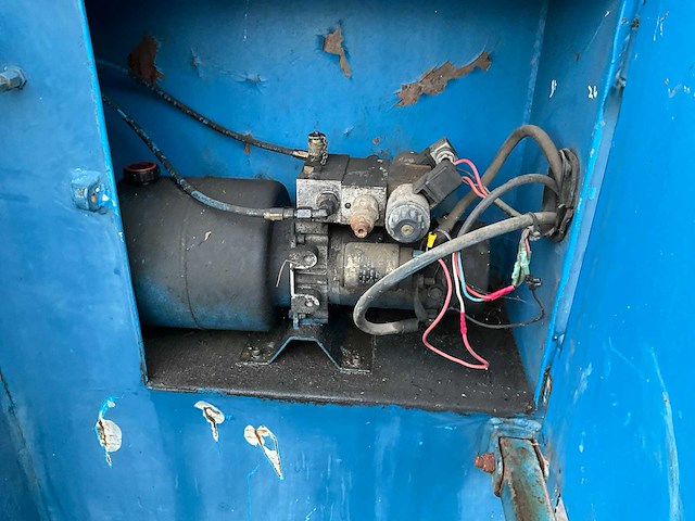 Afzethaakcontainer - afbeelding 7 van  7