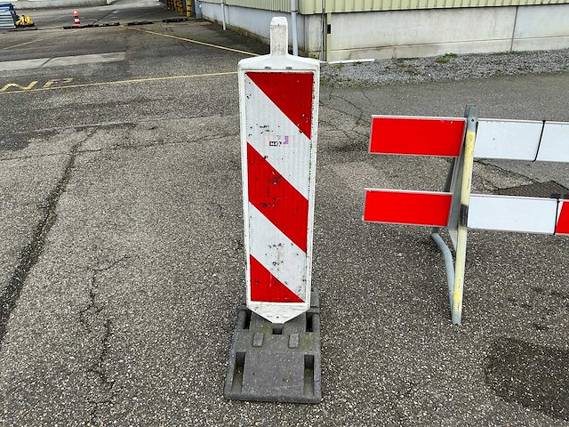 Afzethek - afbeelding 6 van  6