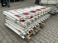 Afzethekken rood/wit kunststof - afbeelding 3 van  4