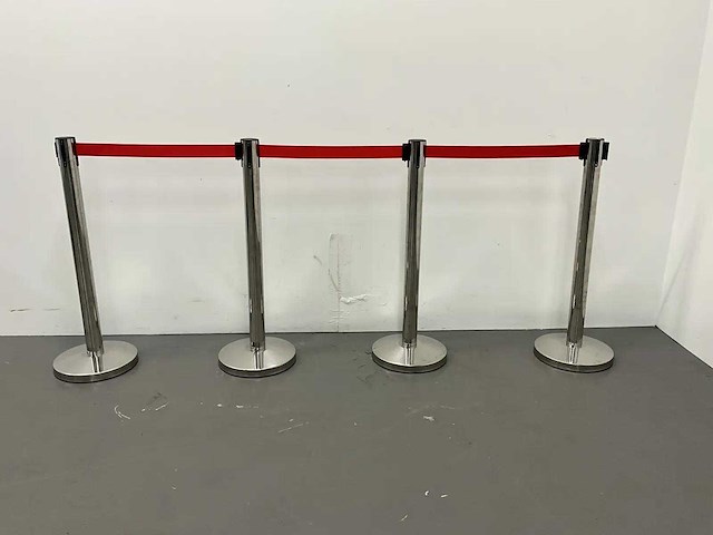 Afzetpaal met trekband (4x) - afbeelding 2 van  5