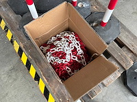 Afzetpalen met ketting (18x) - afbeelding 3 van  4