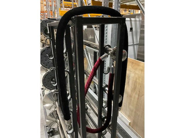 Afzetpalen met koord - afbeelding 6 van  8