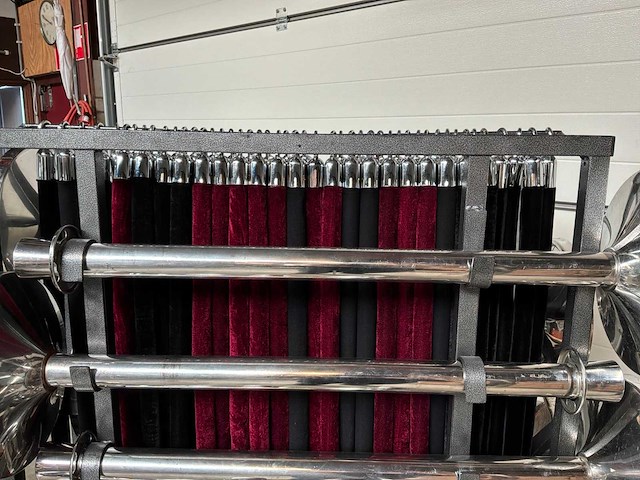 Afzetpalen op transportkar - afbeelding 4 van  4