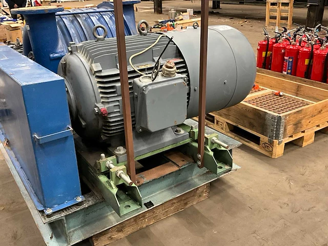 Afzuiging + elektro motor - afbeelding 7 van  10