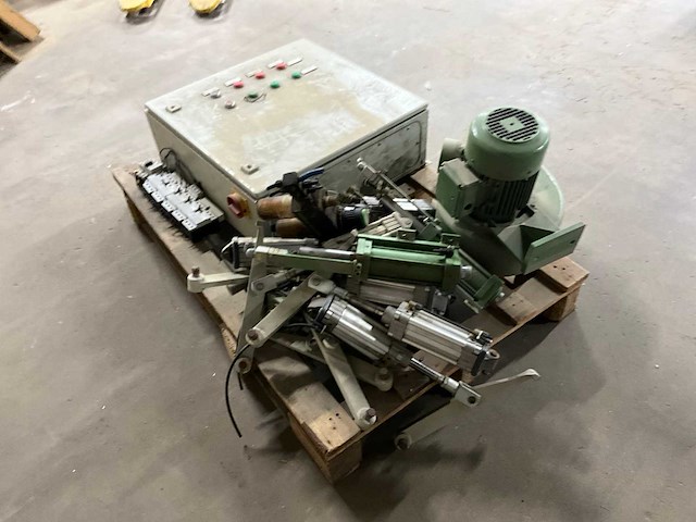 Afzuiginstallatie onderdelen - afbeelding 3 van  8