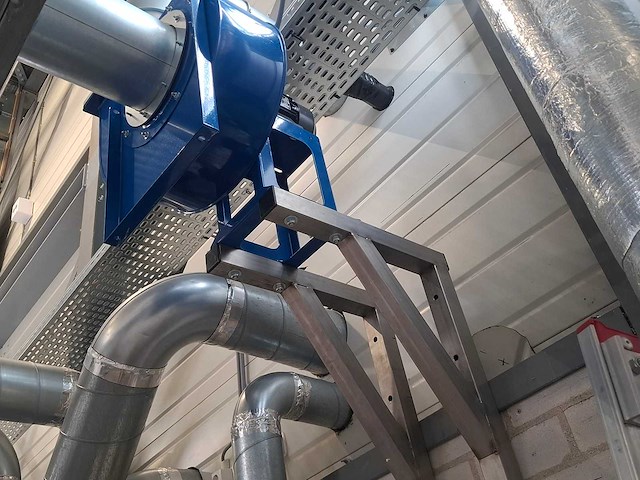 Afzuigkap met motor - afbeelding 5 van  7