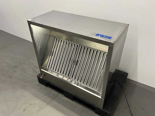 Afzuigkap met motor - afbeelding 1 van  9