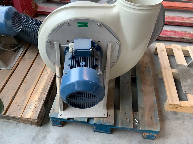 Afzuigventilator (4x) - afbeelding 2 van  6