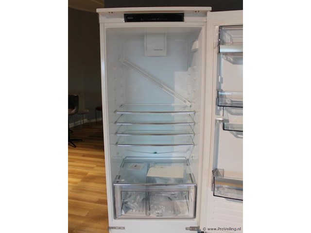Ag koel/vriescombinatie scb819f8fs - afbeelding 3 van  5